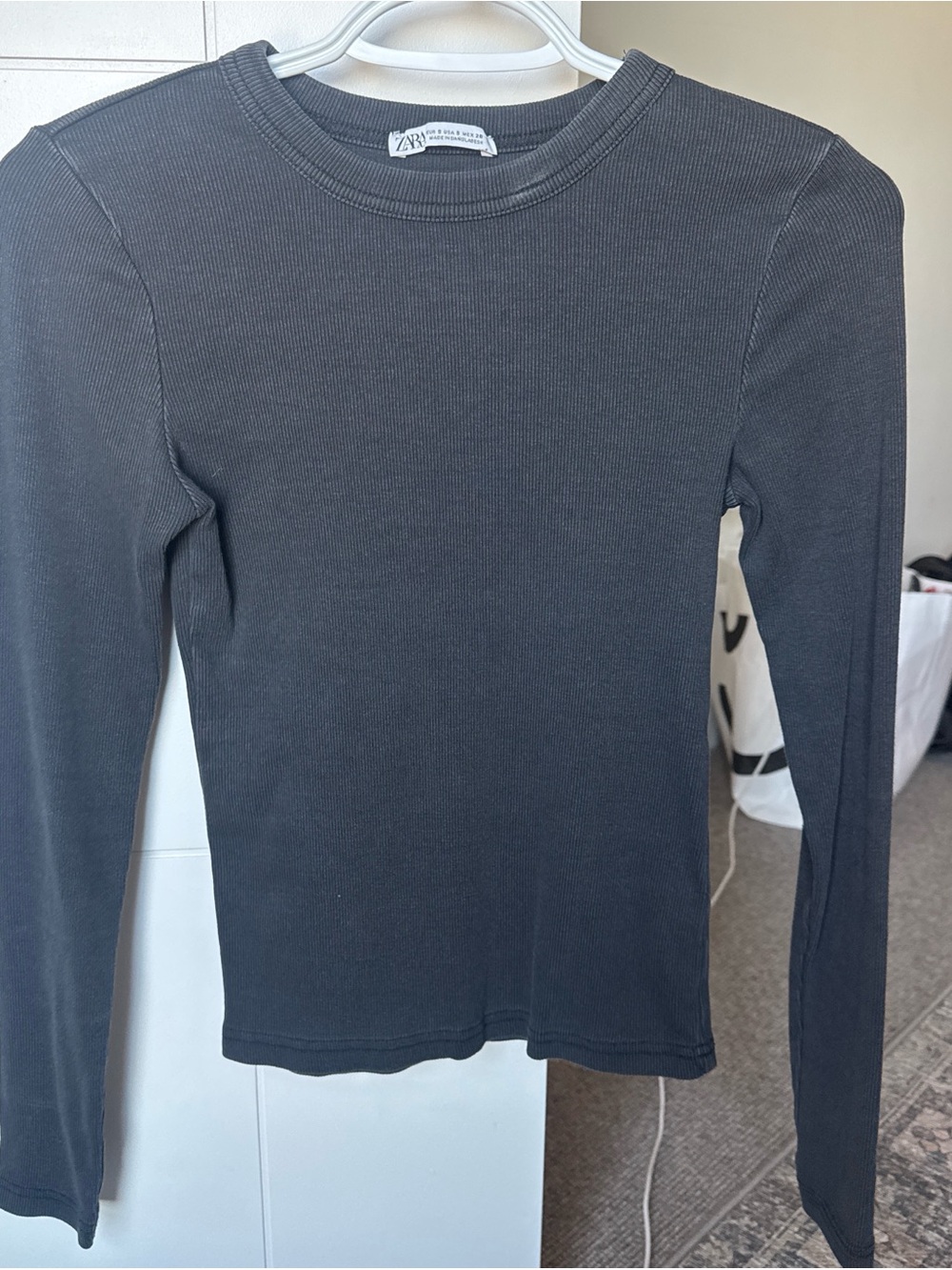 Zara Black Ribbed Long-Sleeve Crew Neck Top